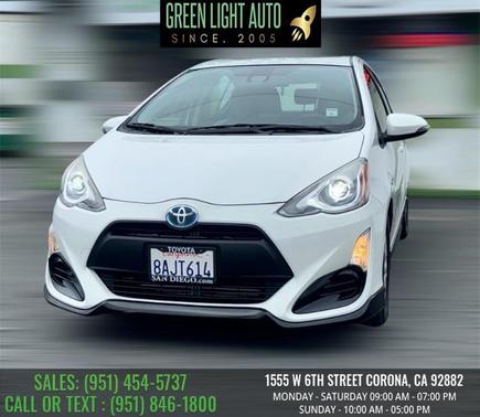2017 Toyota Prius c One