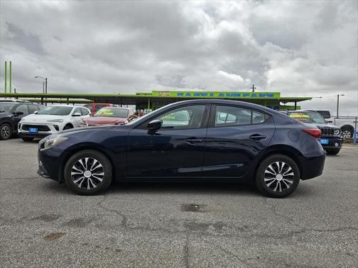 2015 Mazda Mazda3 i Sport