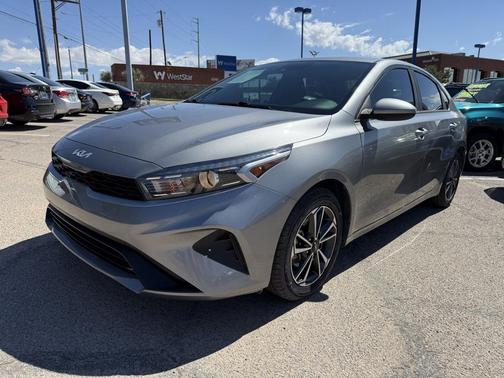 2022 Kia Forte LXS