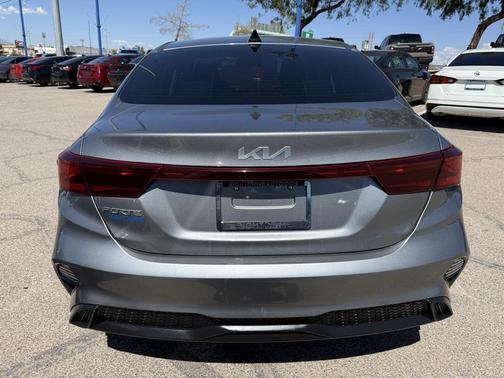 2022 Kia Forte LXS