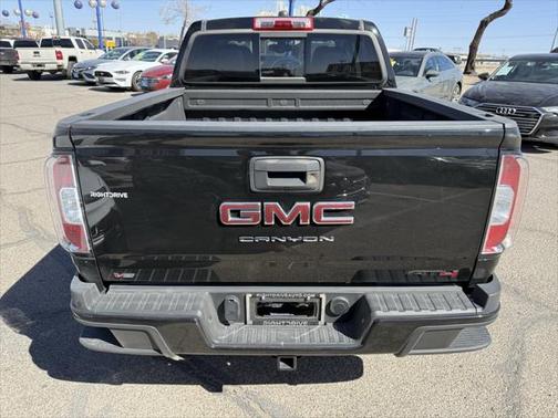 2022 GMC Canyon Base