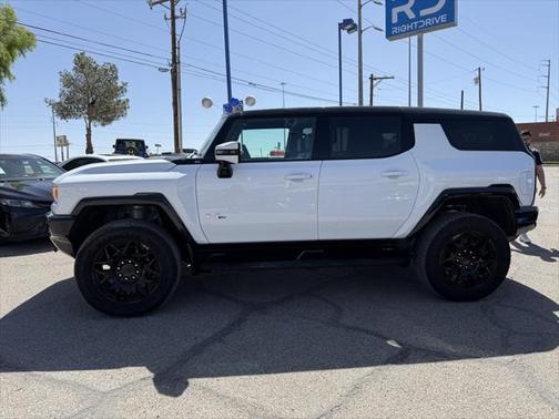 2024 GMC HUMMER EV SUV 2X