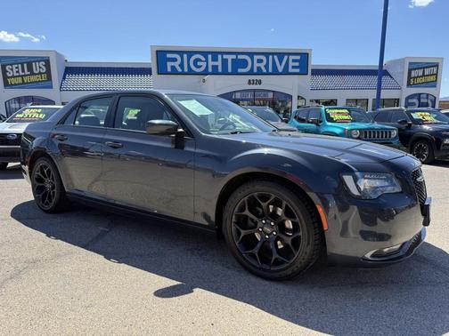 2019 Chrysler 300 S