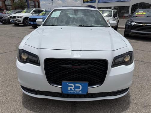 2022 Chrysler 300 S