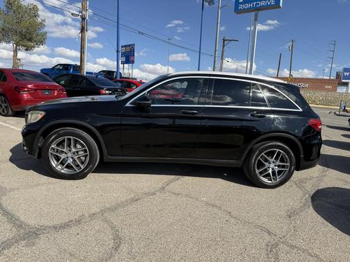 2016 Mercedes-Benz GLC 300 Base