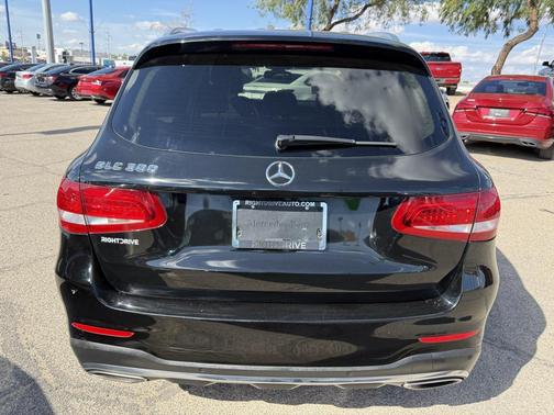 2016 Mercedes-Benz GLC 300 Base