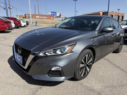 2022 Nissan Altima 2.5 SV