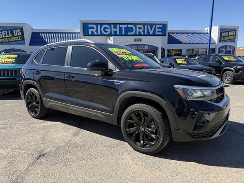 2023 Volkswagen Taos 1.5T SE
