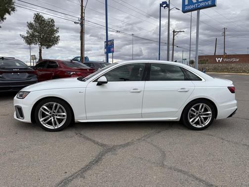 2023 Audi A4 45 S line Premium Plus