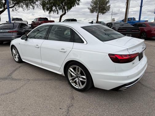 2023 Audi A4 45 S line Premium Plus