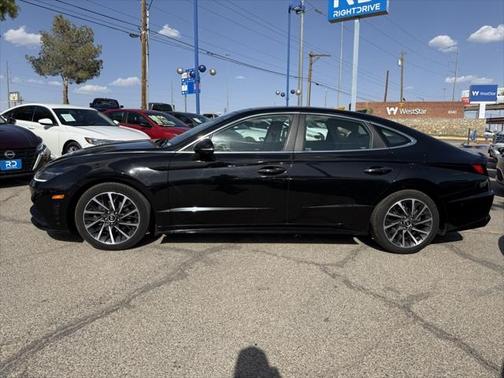 2022 Hyundai SONATA Limited