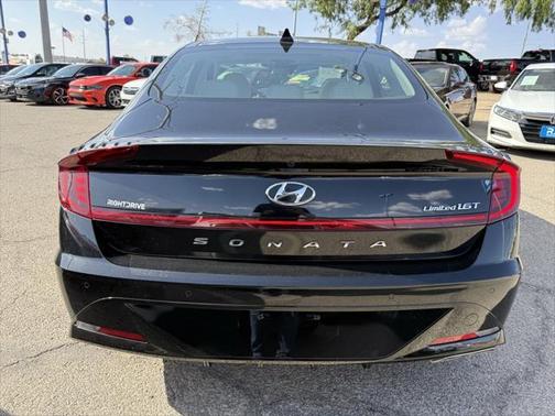 2022 Hyundai SONATA Limited