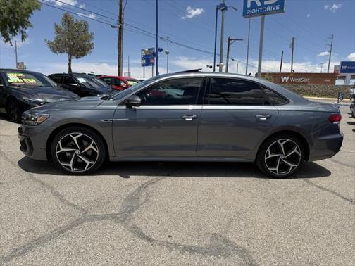 2021 Volkswagen Passat 2.0T R-Line