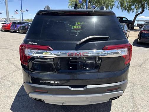 2023 GMC Acadia FWD SLT