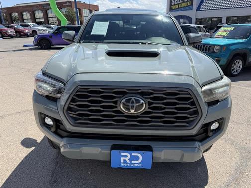 2022 Toyota Tacoma TRD Sport