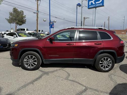 2021 Jeep Cherokee Latitude Lux