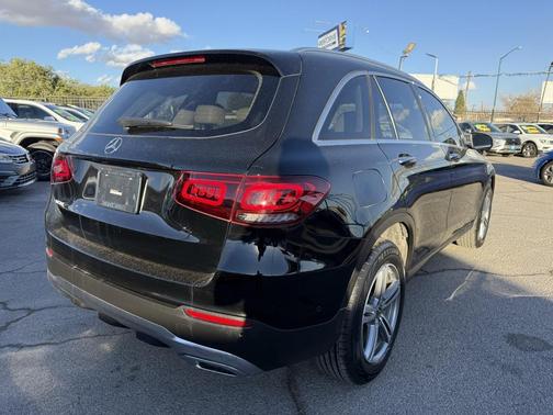 2021 Mercedes-Benz GLC 300 Base