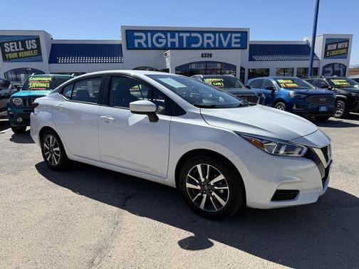 2022 Nissan Versa 1.6 SV