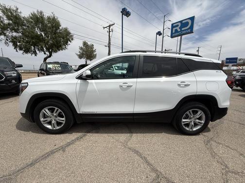 2023 GMC Terrain SLE