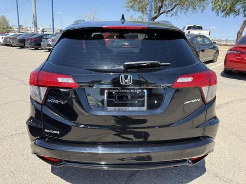 2022 Honda HR-V 2WD Sport