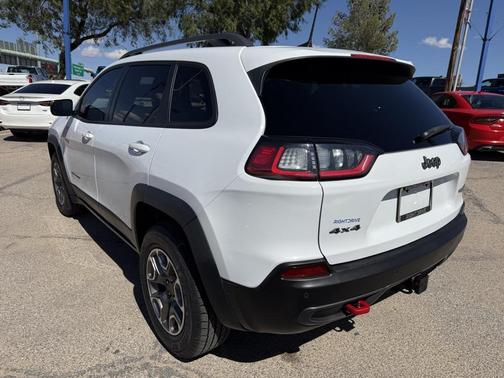 2021 Jeep Cherokee Trailhawk