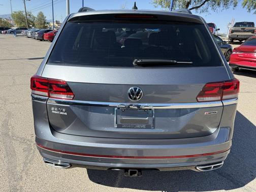 2021 Volkswagen Atlas 3.6L SE w/Technology