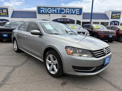 2012 Volkswagen Passat 2.5 SE