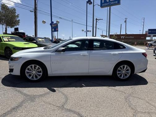 2022 Chevrolet Malibu FWD LT