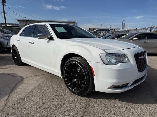 2018 Chrysler 300 Limited
