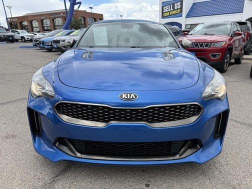 2021 Kia Stinger GT-Line