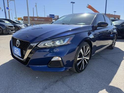 2021 Nissan Altima SR FWD