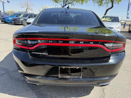 2017 Dodge Charger SXT