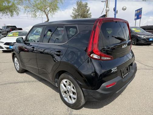 2022 Kia Soul LX