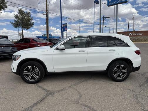 2022 Mercedes-Benz GLC 300 4MATIC