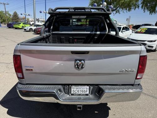 2018 RAM 1500 SLT