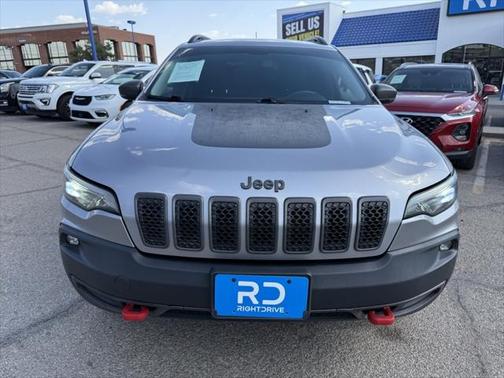 2019 Jeep Cherokee Trailhawk