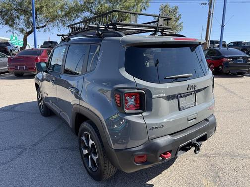 2022 Jeep Renegade Trailhawk