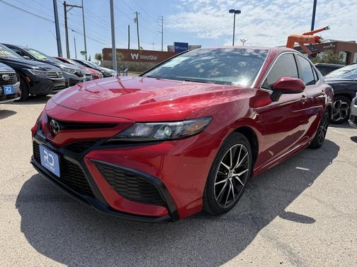 2021 Toyota Camry SE