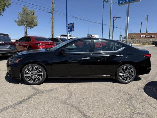 2023 Nissan Altima 2.5 SL