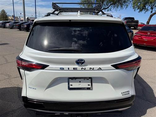 2021 Toyota Sienna Limited 7-Passenger