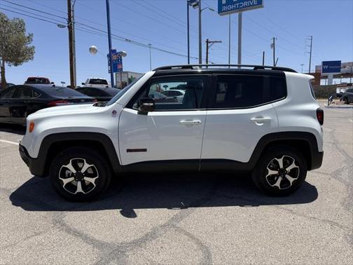 2022 Jeep Renegade Trailhawk