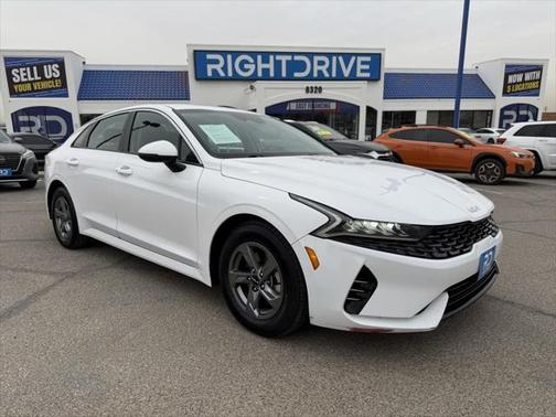 2022 Kia K5 LXS