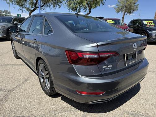 2020 Volkswagen Jetta 1.4T R-Line