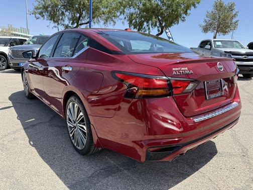 2023 Nissan Altima 2.5 SL