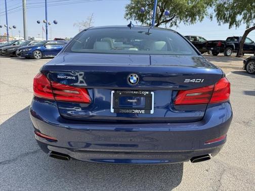 2018 BMW 540 540i
