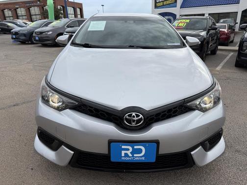 2018 Toyota Corolla iM Base