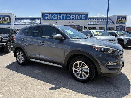 2017 Hyundai TUCSON SE