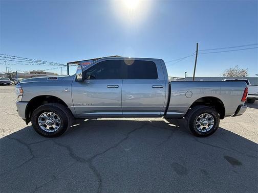 2024 RAM 2500 Laramie Crew Cab 4x4 6'4' Box