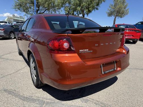 2012 Dodge Avenger SE