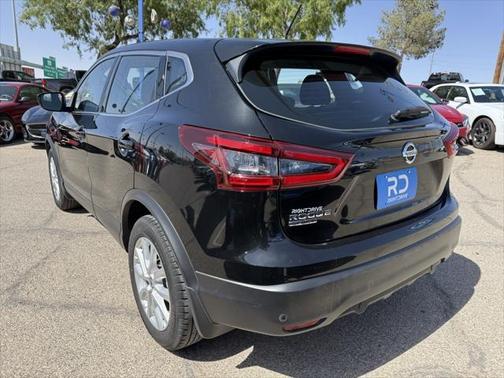2022 Nissan Rogue Sport S